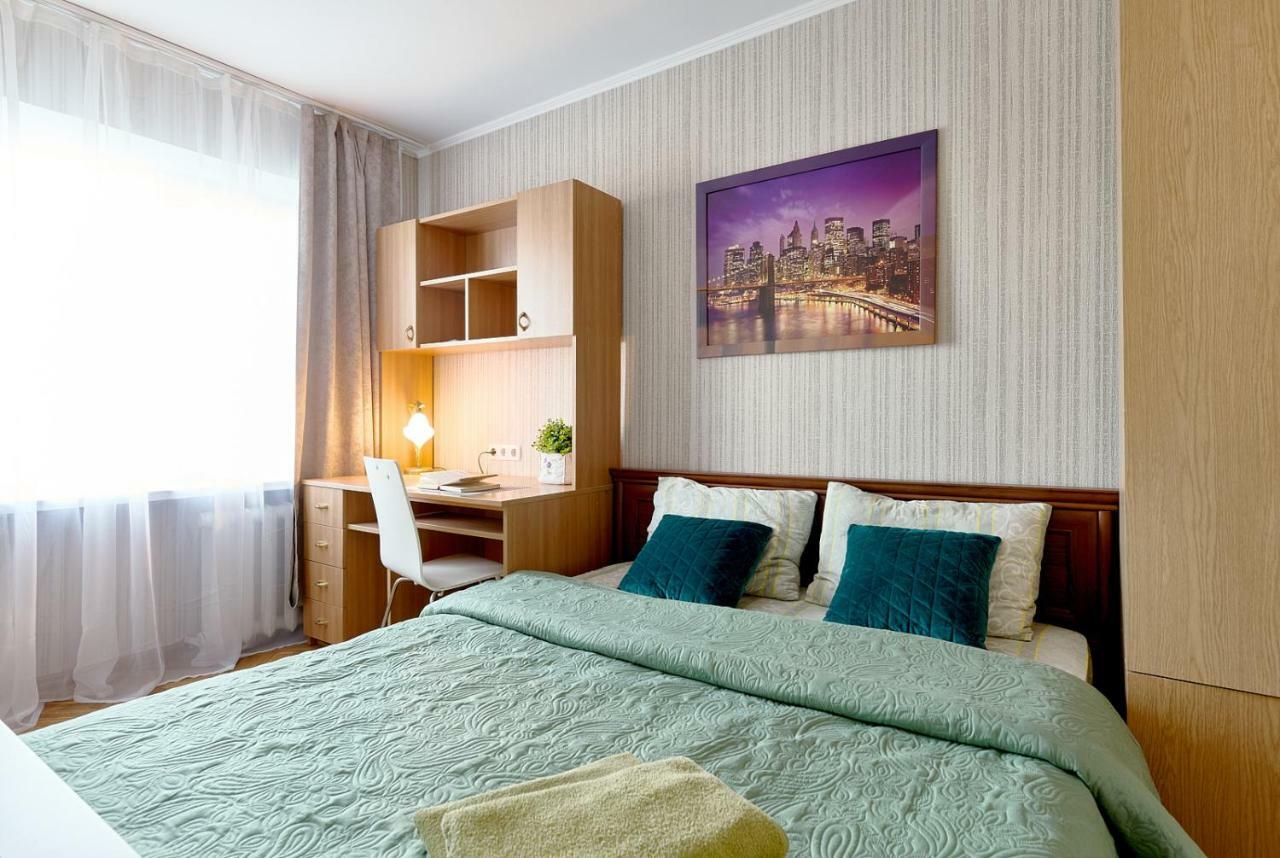L3-82 Main Street- Modern New Three 3 Separate 3Bedrooms 100 M2 - Central Location, Metro Palace Of Sports - Gulliver Mall, Arena City Kiew Exterior foto