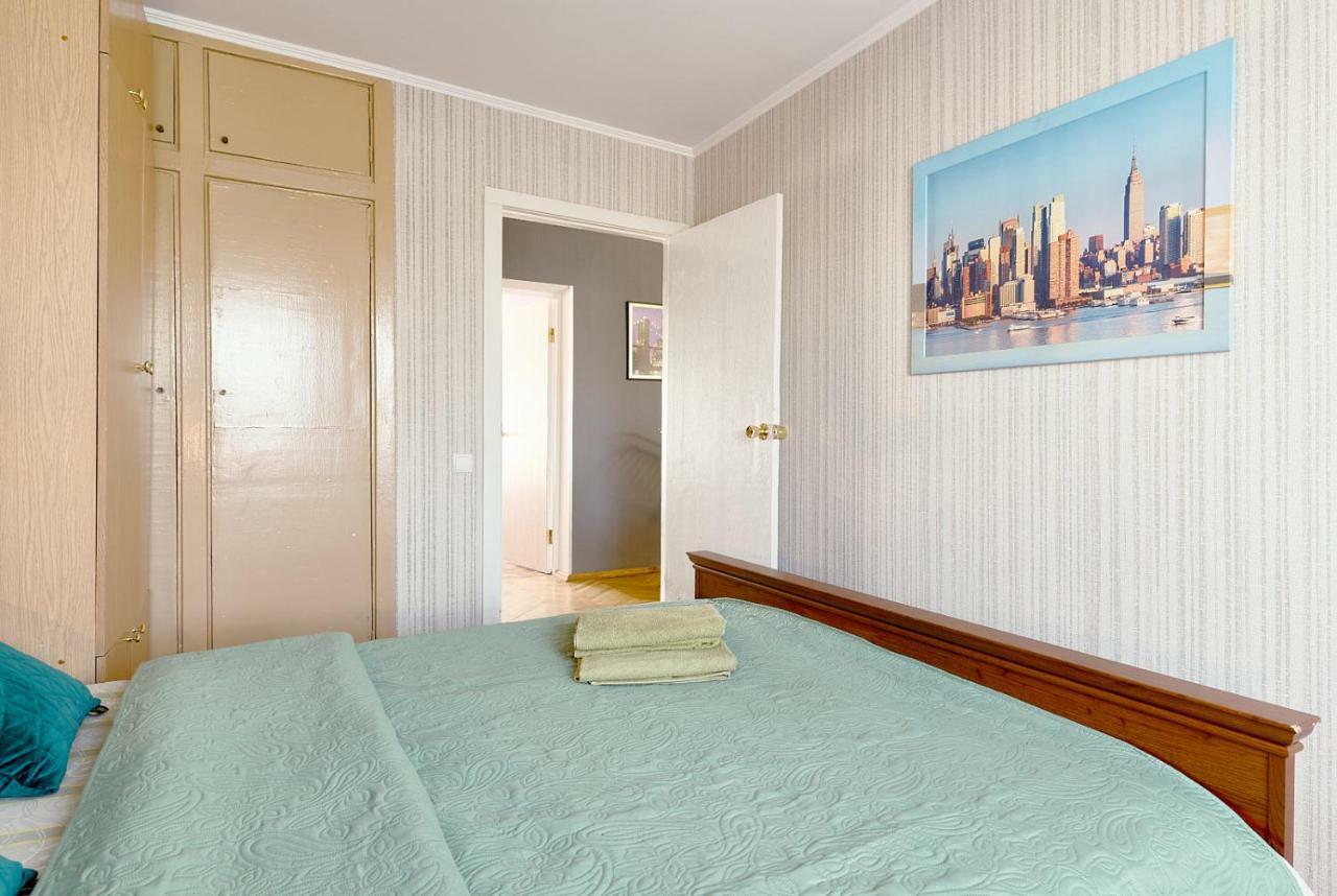 L3-82 Main Street- Modern New Three 3 Separate 3Bedrooms 100 M2 - Central Location, Metro Palace Of Sports - Gulliver Mall, Arena City Kiew Exterior foto